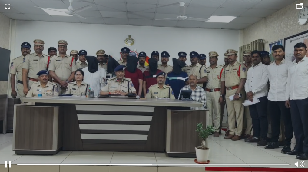 బ్యాంక్ ఎటిఎంలను టార్గెట్ చేస్తున్న ముఠా అరెస్ట్