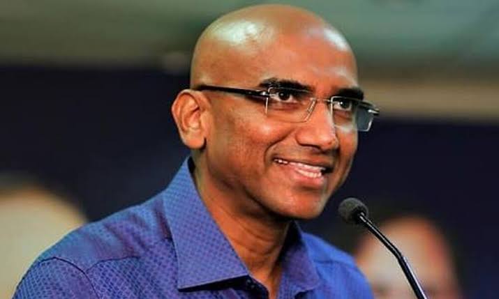 మహిళలకు రాష్ట్రం లో రక్షణ లేకుండా పోయింది