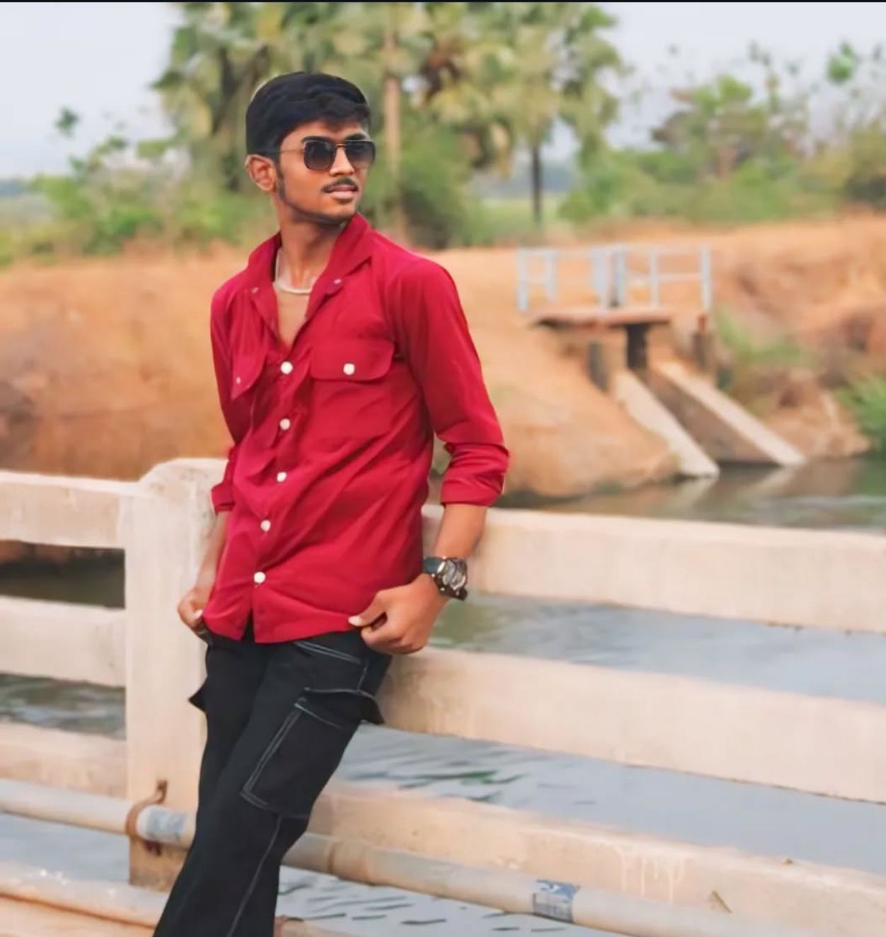 నారాయణ కాలేజీలో విద్యార్థి ఆత్మహత్య..!