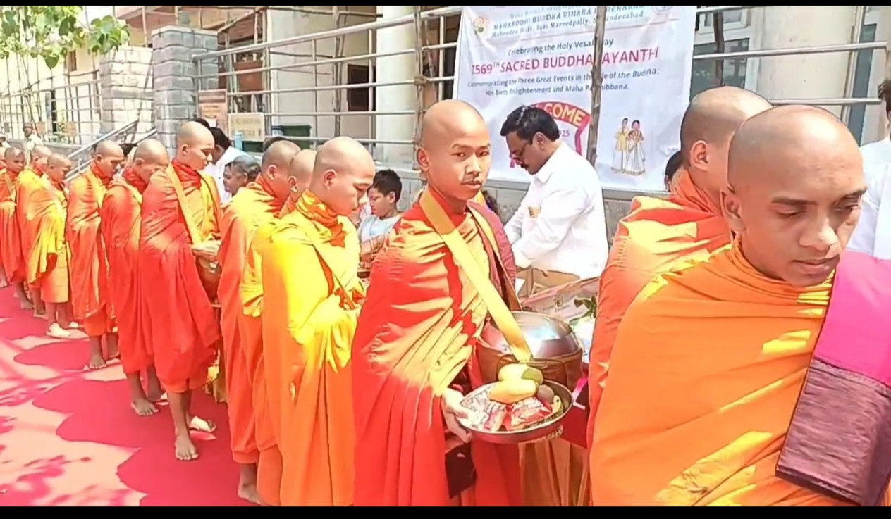 మహేంద్రహిల్స్ లో ఘనంగా బుద్ధపూర్ణిమ వేడుకలు